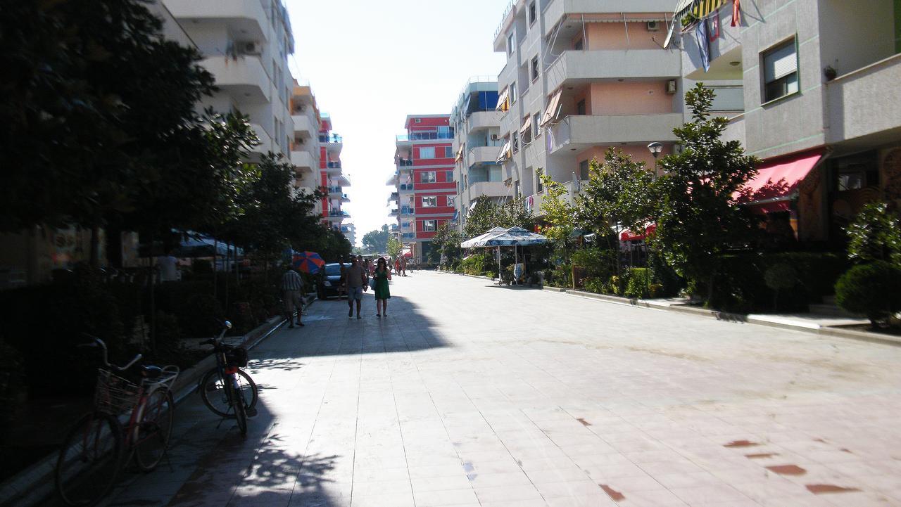 Hotel Aquarius Velipojë Екстериор снимка