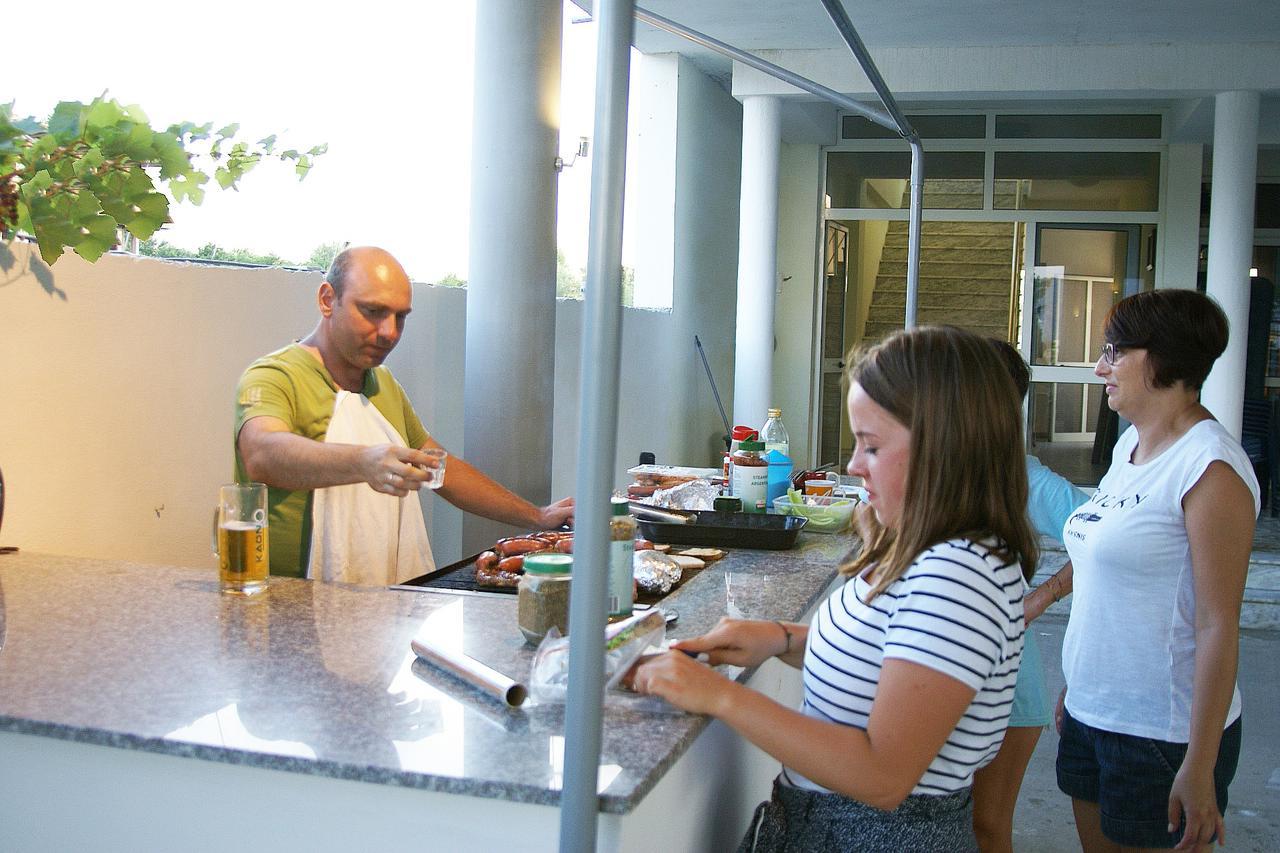 Hotel Aquarius Velipojë Екстериор снимка