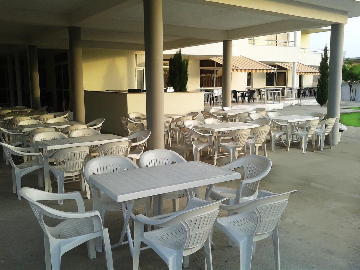 Hotel Aquarius Velipojë Екстериор снимка