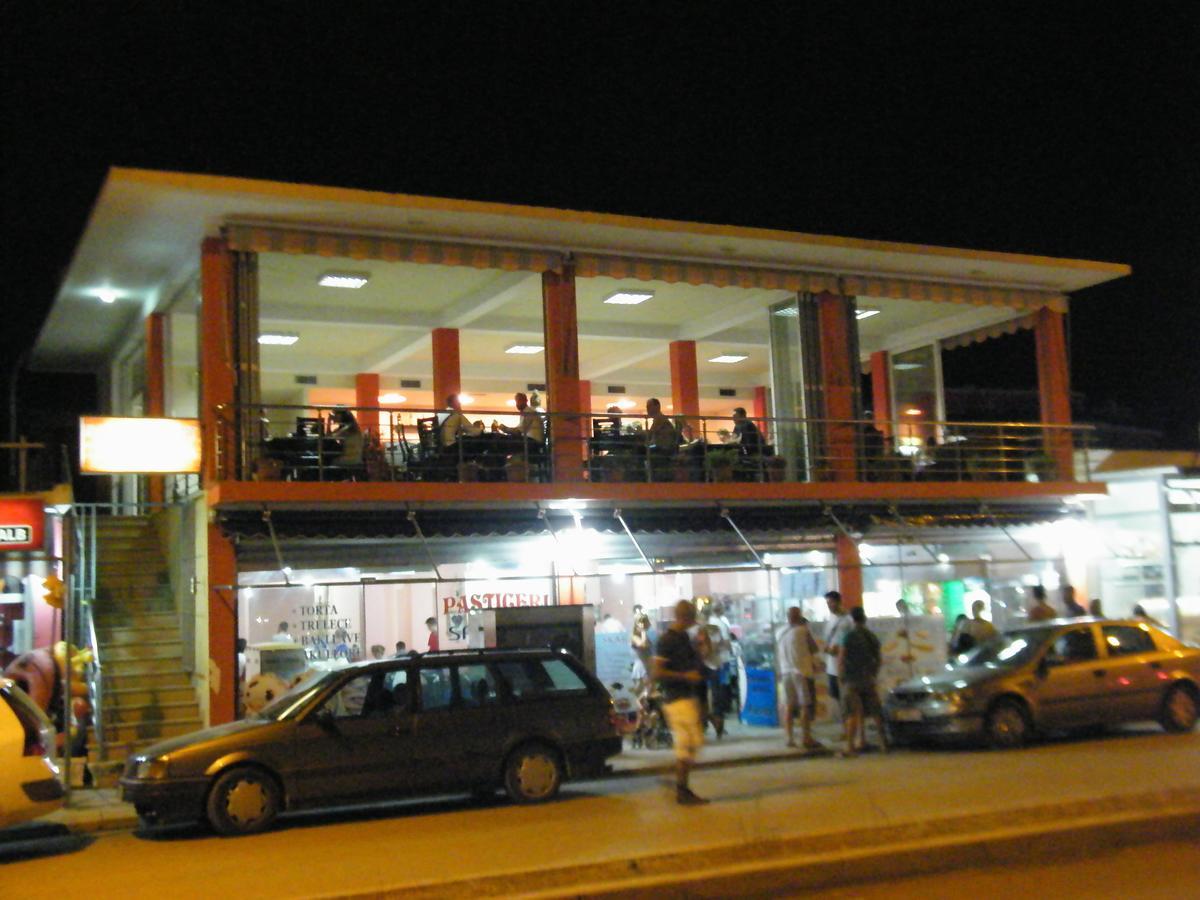 Hotel Aquarius Velipojë Екстериор снимка
